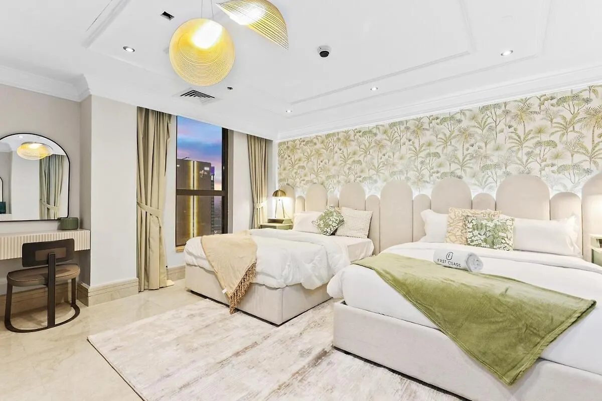 First Class Exceptional Penthouse Living In Jbr Dubai